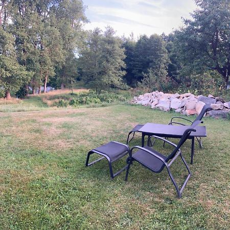 Apartmany U Reky Nezarky Lásenice Exteriör bild